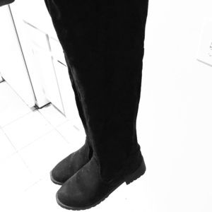 Long ROMWE boots barely used